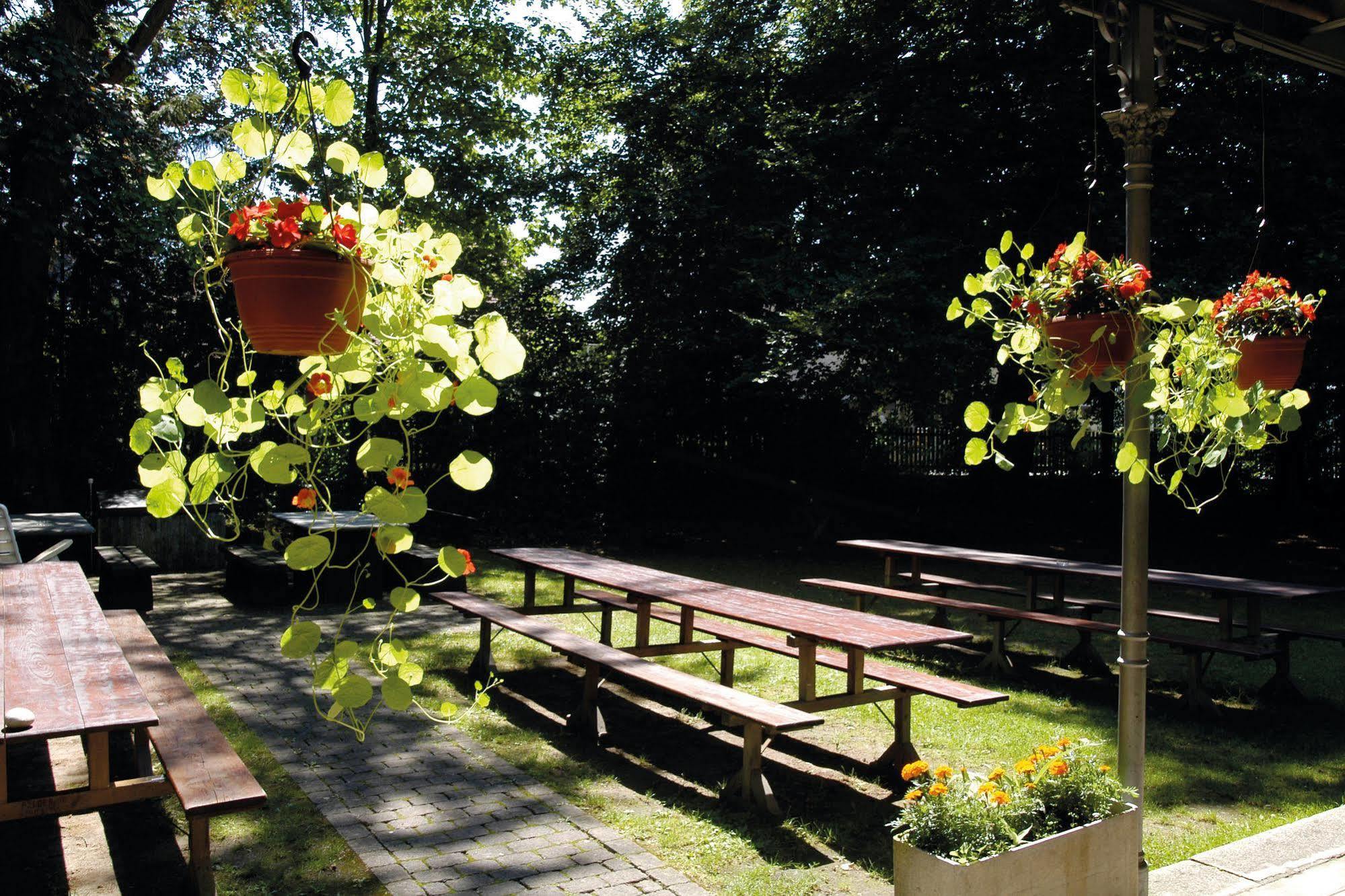 Zofingen Youth Hostel Exteriör bild